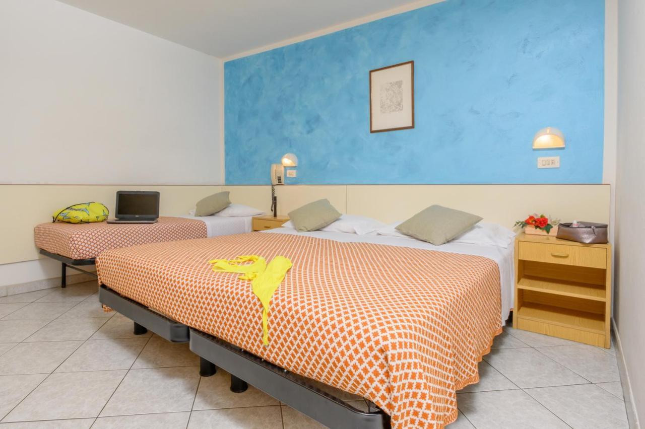 Hotel City Мисано Адриатико Екстериор снимка