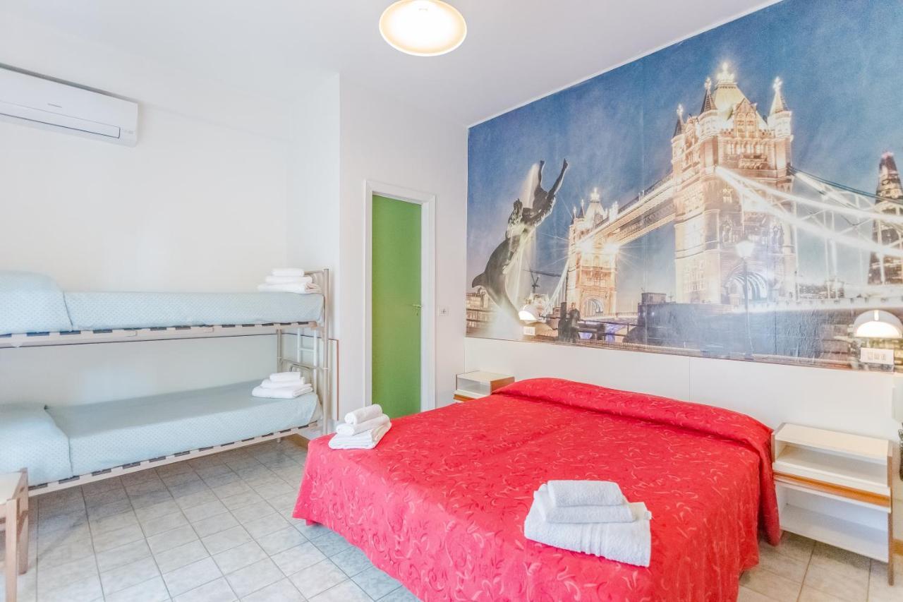 Hotel City Мисано Адриатико Екстериор снимка