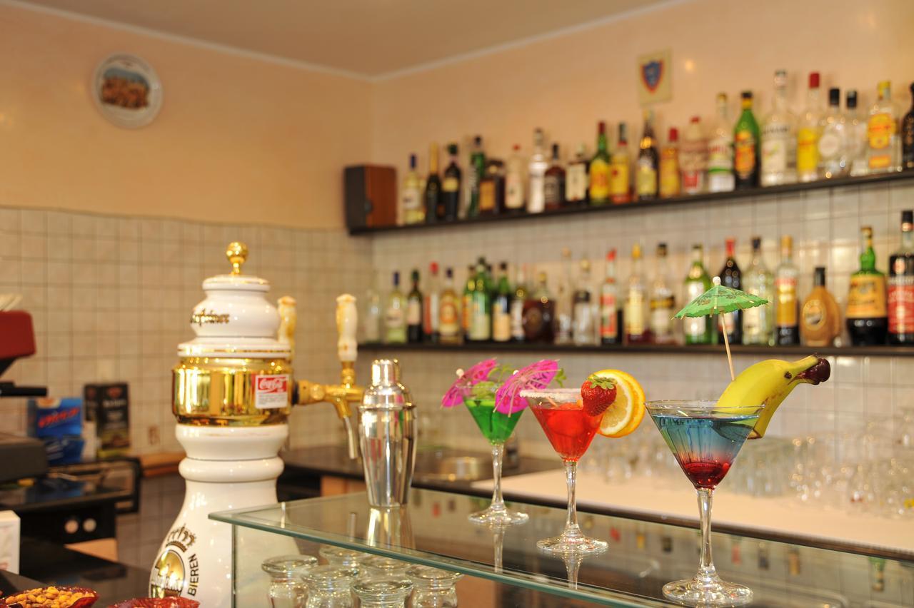 Hotel City Мисано Адриатико Екстериор снимка